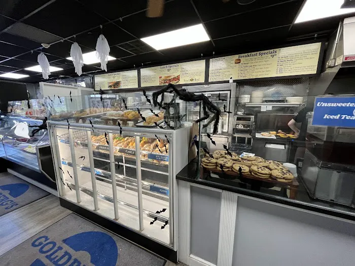 Goldberg's Famous Bagels Picture 2