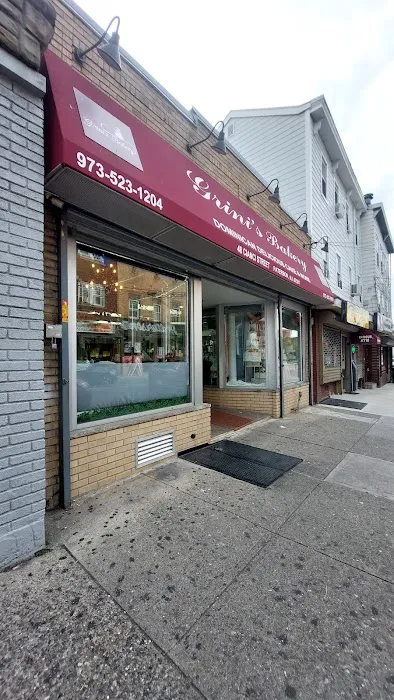 Grini's Bakery Picture 1
