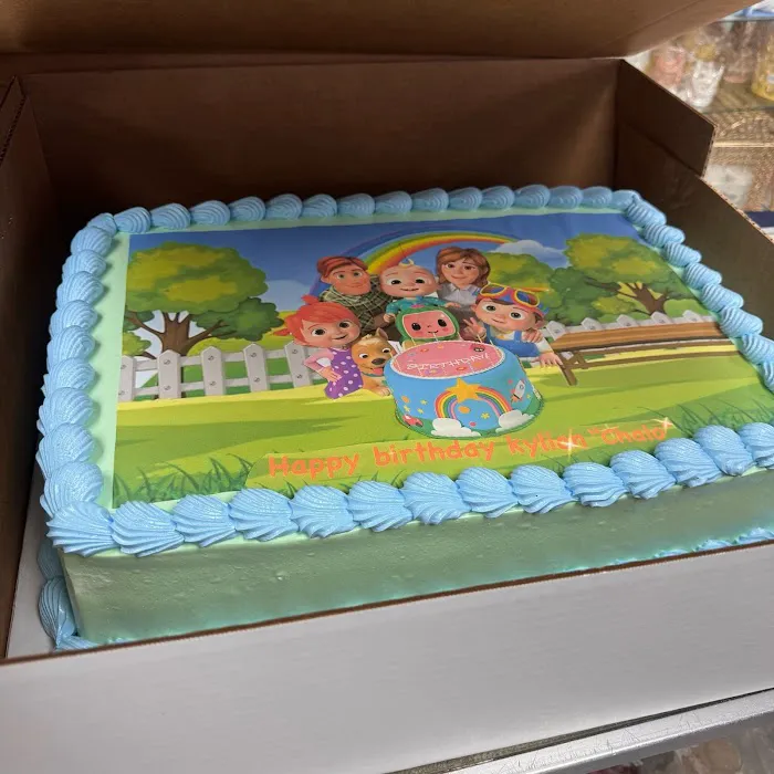 Grini's Bakery Picture 2