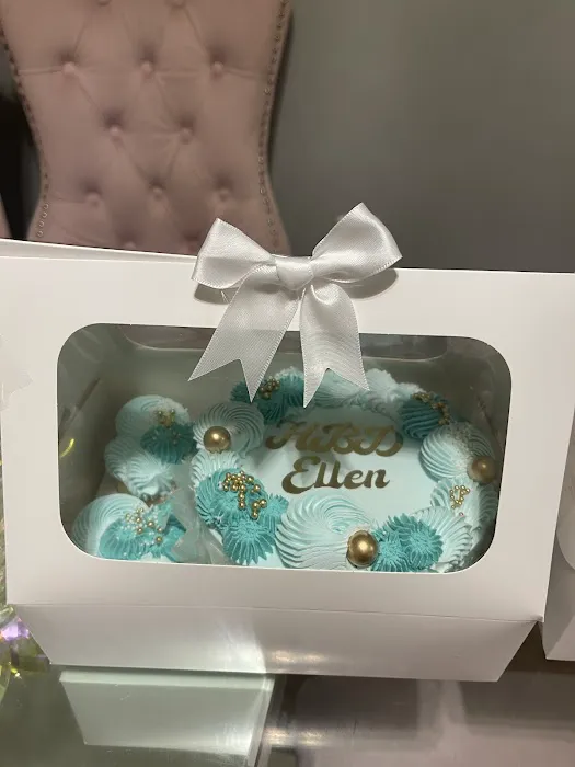 Lily’s Cakes and Confectionary Picture 8