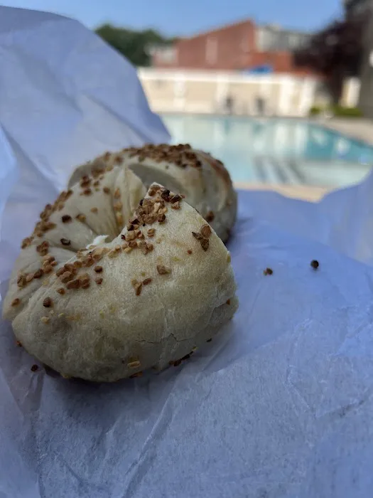 Midland Bagels & Grill Picture 1