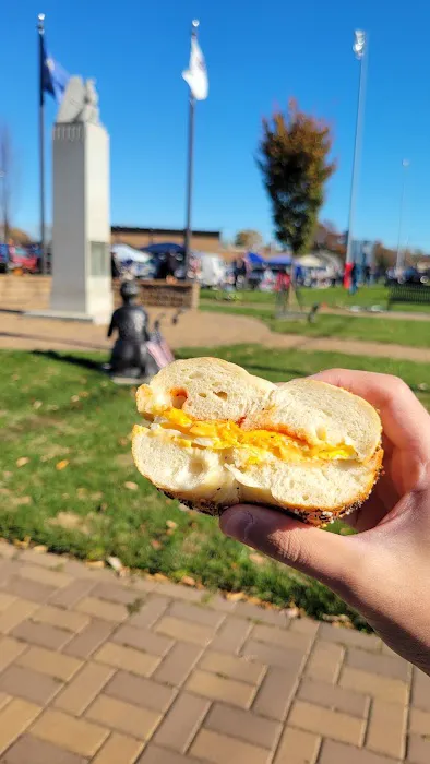 Midland Bagels & Grill Picture 6