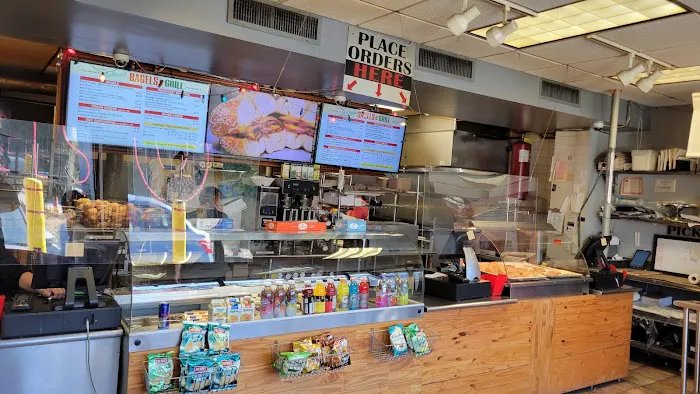 Midland Bagels & Grill Picture 9