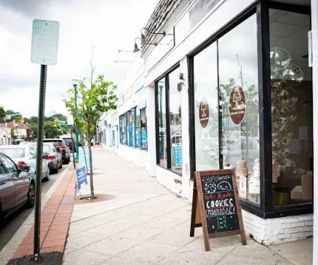 Krisota's Cake Shop