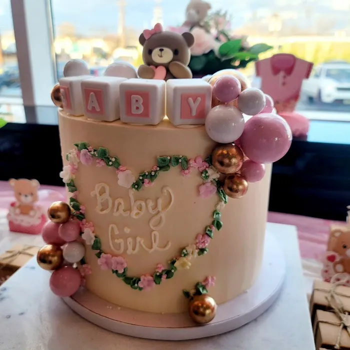 Krisota's Cake Shop Picture 6