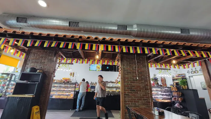Colombia Bakery factory Hackensack Picture 1