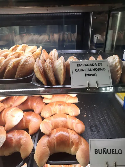 Colombia Bakery factory Hackensack Picture 2