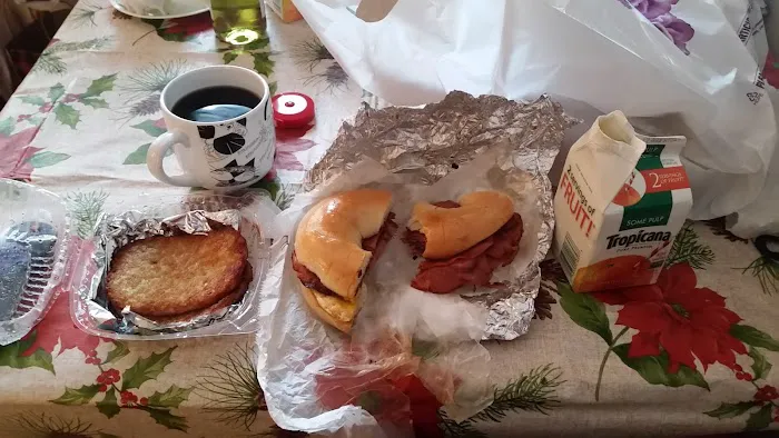 The Bagel Shoppe Picture 3