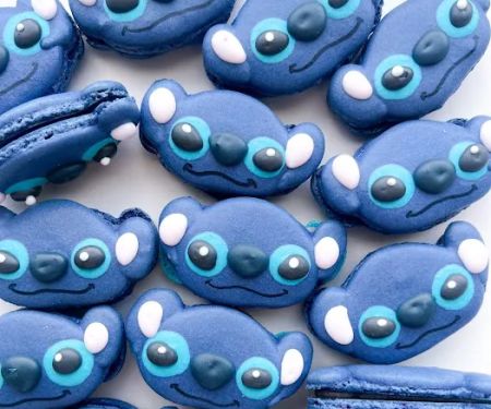 Steph's Macarons