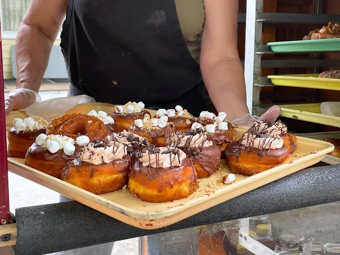 King Bakery Donut Cart Picture 4