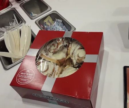 Cinnabon