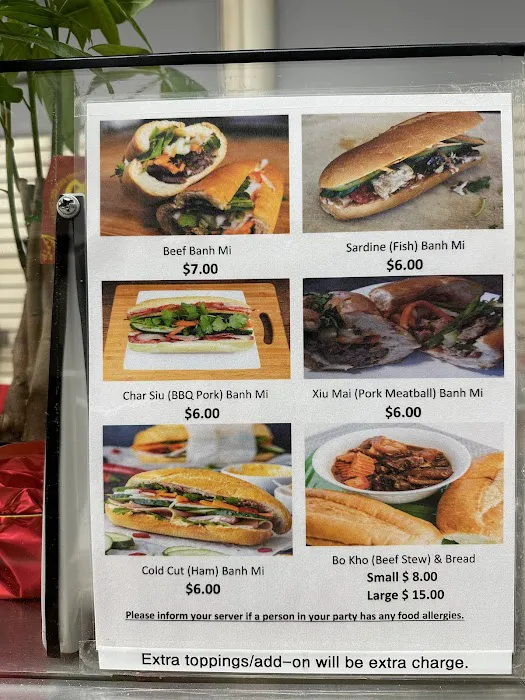 Chau's Bakery Picture 10