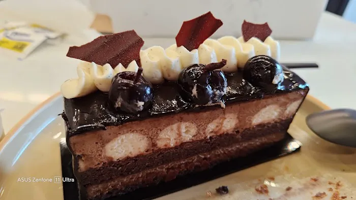 SALT Patisserie Picture 5