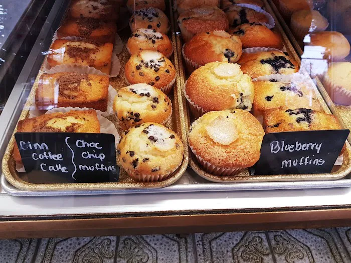 Antoine's Pastry Shop Picture 5