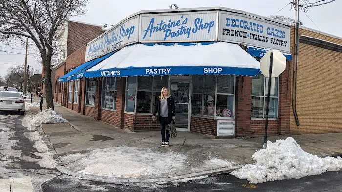 Antoine's Pastry Shop Picture 2