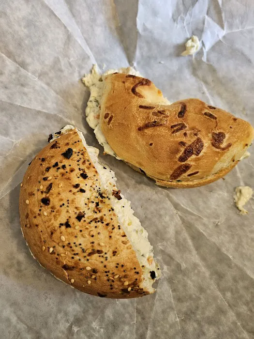 Bagel Alley Picture 8