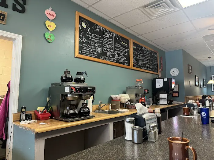 Manni's Donuts Picture 7