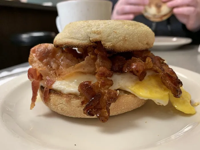 Manni's Donuts Picture 9