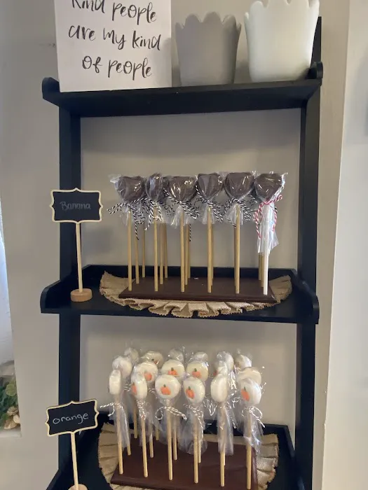Ermie’s Cake Pops Picture 8