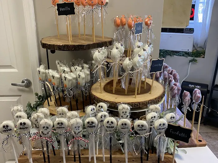 Ermie’s Cake Pops Picture 7