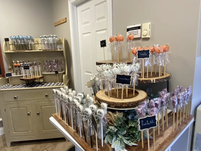 Ermie’s Cake Pops Picture 6