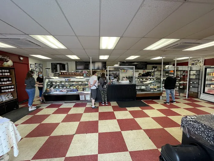 Clove Brook Market | Bakery, Deli, & Catering Picture 3