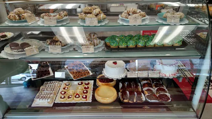 Clove Brook Market | Bakery, Deli, & Catering Picture 10