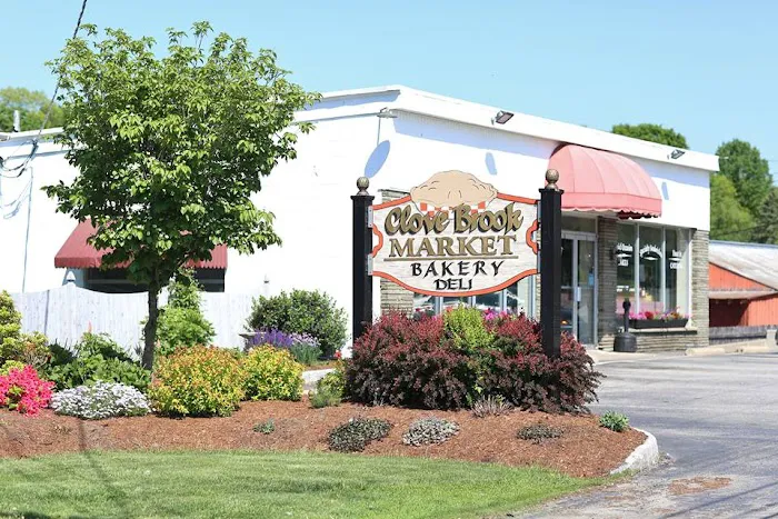 Clove Brook Market | Bakery, Deli, & Catering Picture 7