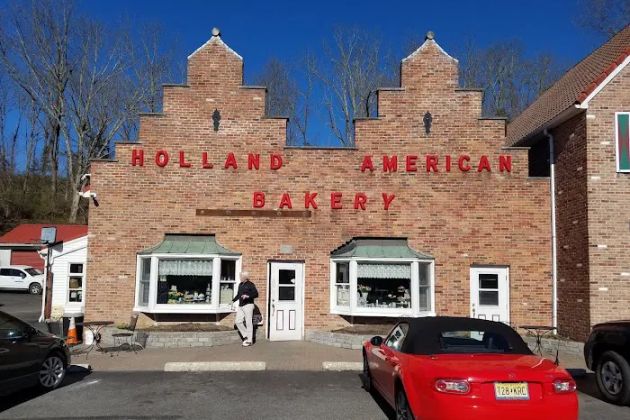 Holland American Bakery