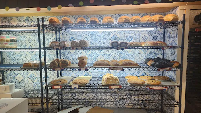 Holland American Bakery Picture 3