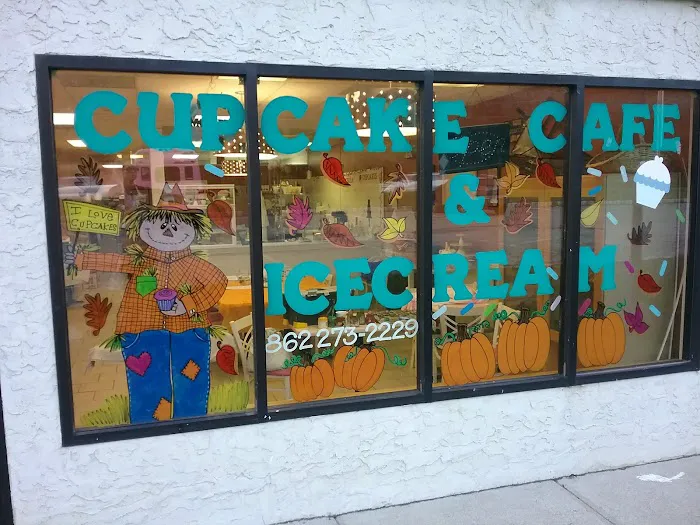 Cupcake Cafe Picture 7
