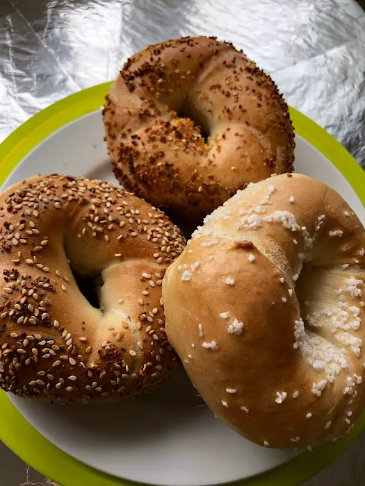 Pine Island Bagel Picture 9