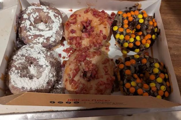 Duck Donuts