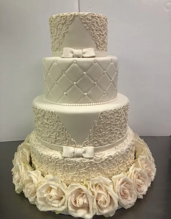 Lynn Sandy's Bakery Picture 8