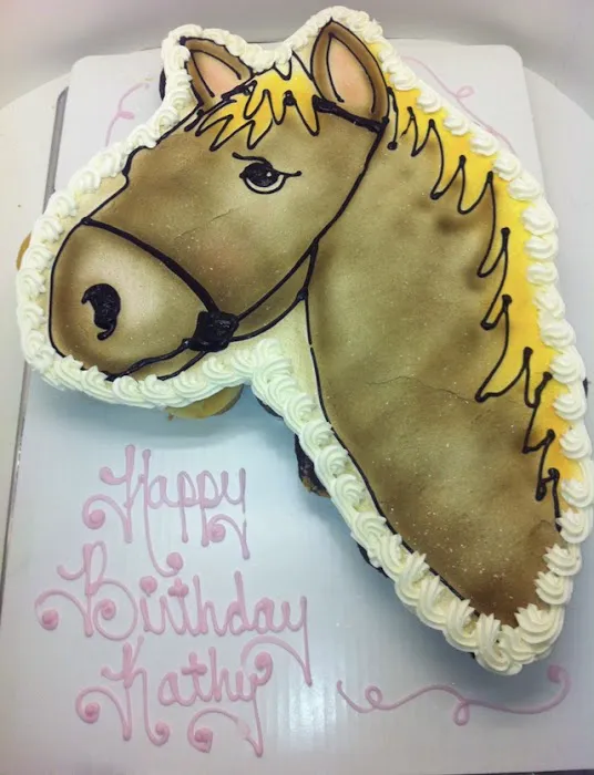 Lynn Sandy's Bakery Picture 4