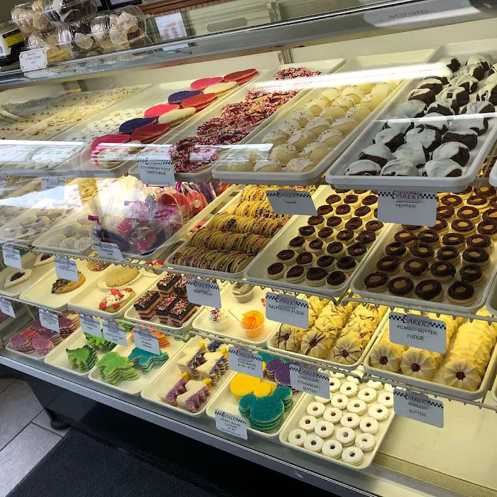 Lynn Sandy's Bakery Picture 9