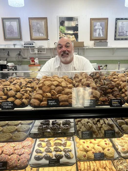 Delicacies Pastry Café Picture 1