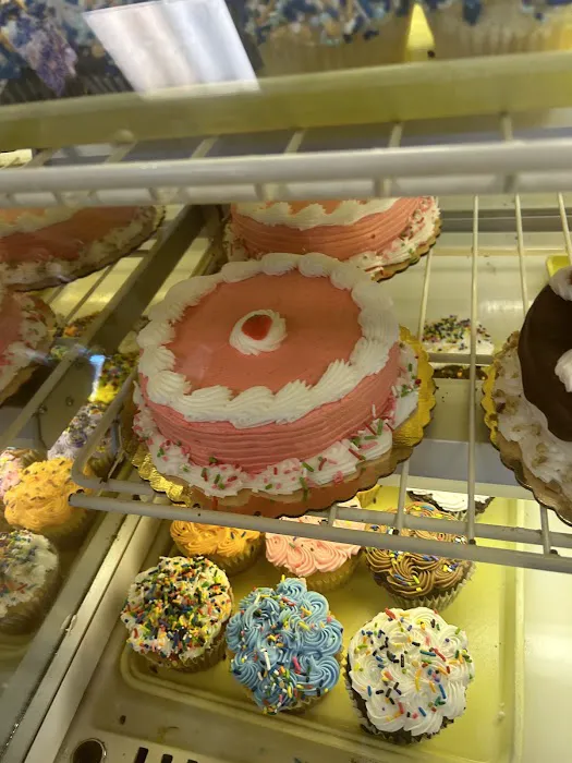Minooka Pastry Shop Picture 6