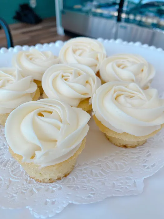 The Magpie Bakery Picture 7
