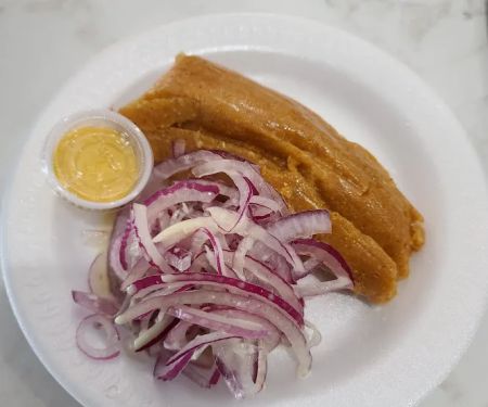 La Llama Bakery & Deli