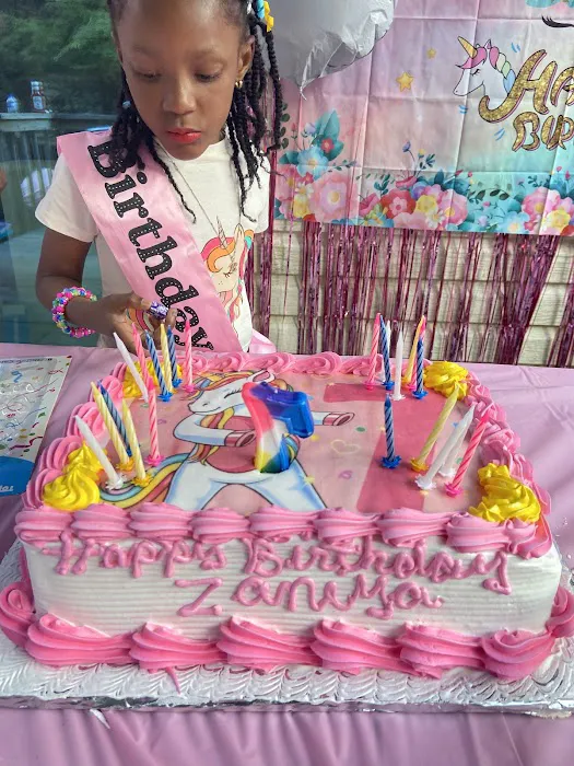 Mary's Cakes Picture 10