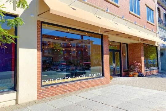 Dulce de Leche Bakery
