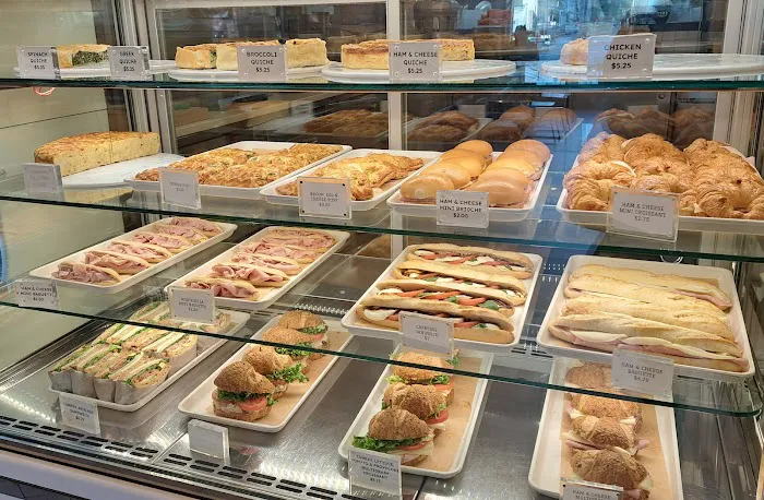 Dulce de Leche Bakery Picture 4