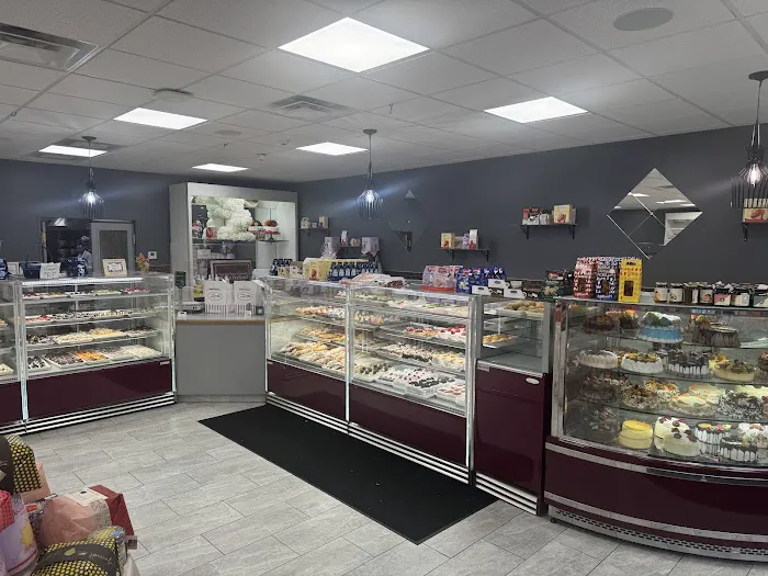 Maria's Italian Bakery Picture 2