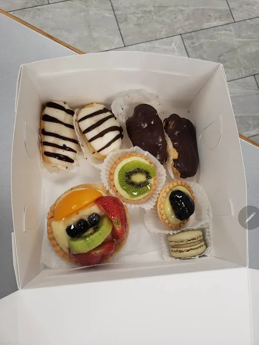 Maria's Italian Bakery Picture 9