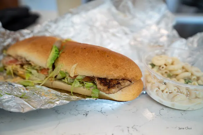 Bagel Twist & Deli Picture 3