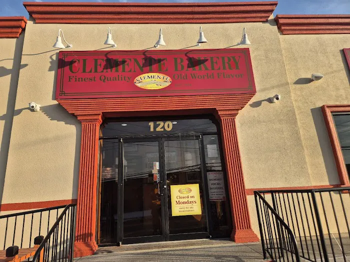 Clemente Bakery Picture 1