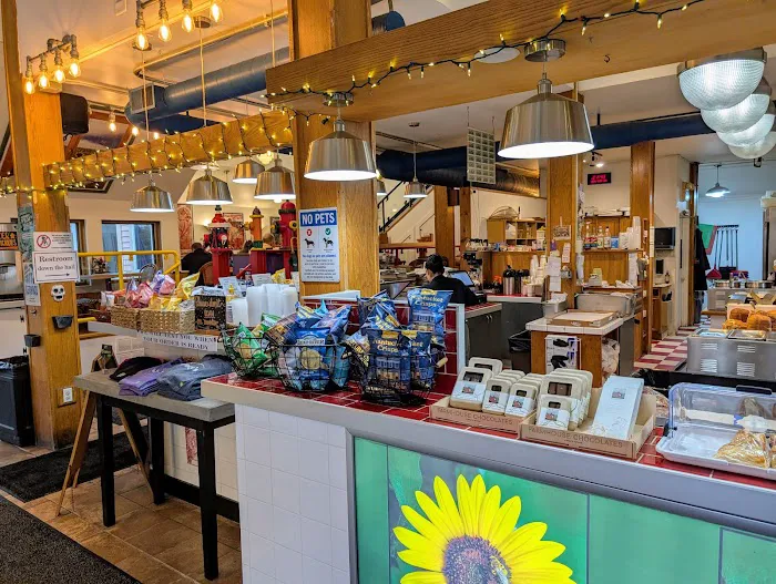 Zoey's Deli & Bakery Picture 8