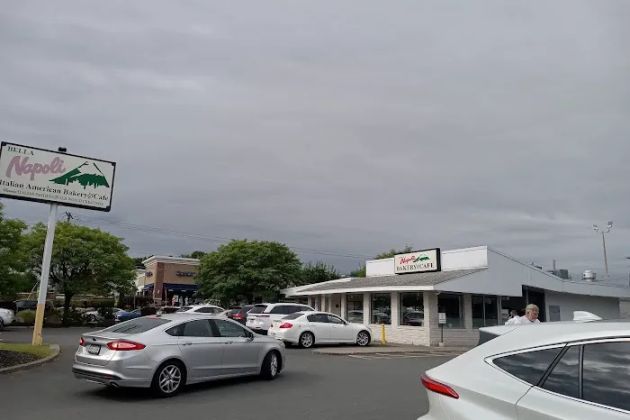 Bella-Napoli Italian Bakery