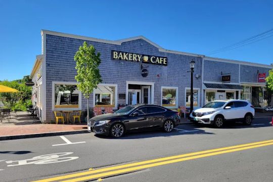 Buckies Biscotti & Bakery Cafe